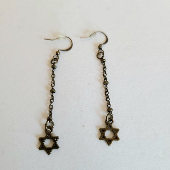 Brass earrings with Star of David on chain. - Picture 2 of 2